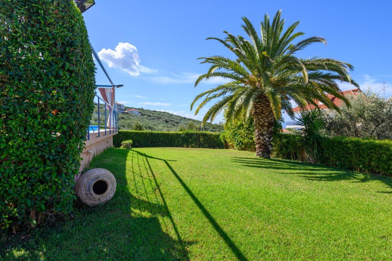 Cozy Small Smart Villa With Private Pool Mikri Mantineia Kalamata Dış mekan fotoğraf