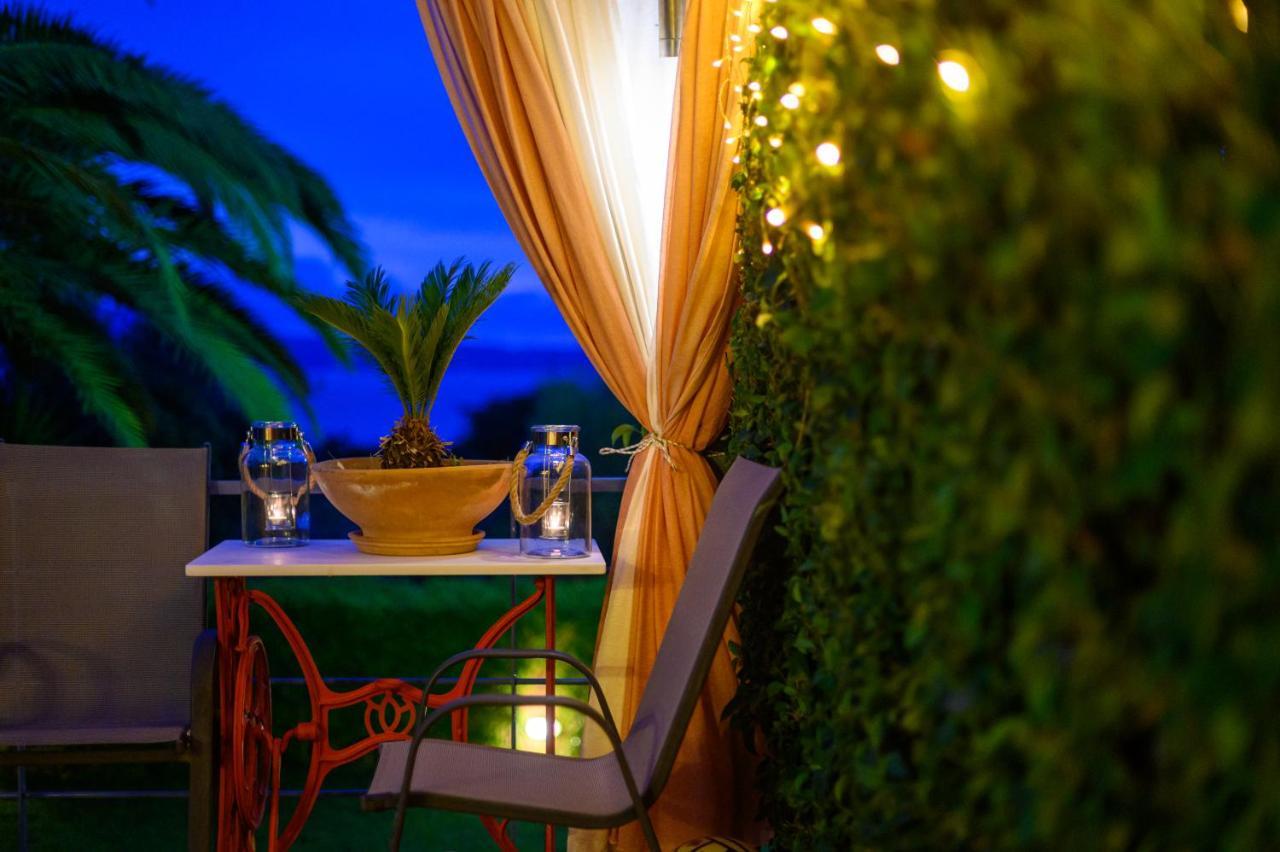 Cozy Small Smart Villa With Private Pool Mikri Mantineia Kalamata Dış mekan fotoğraf