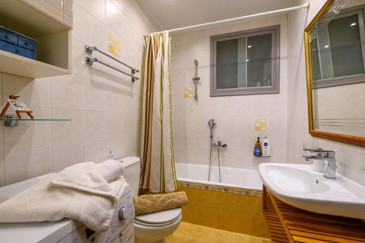 Cozy Small Smart Villa With Private Pool Mikri Mantineia Kalamata Dış mekan fotoğraf