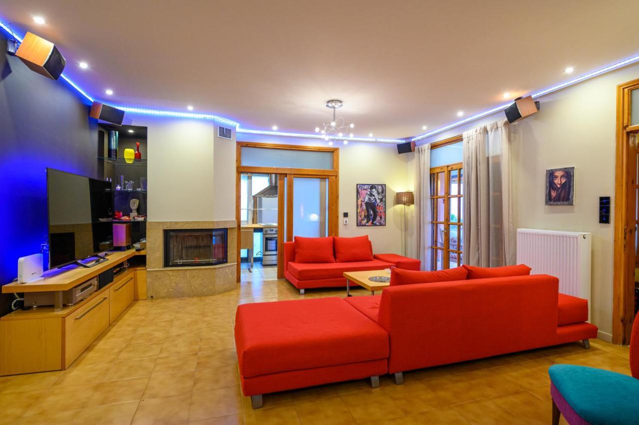 Cozy Small Smart Villa With Private Pool Mikri Mantineia Kalamata Dış mekan fotoğraf