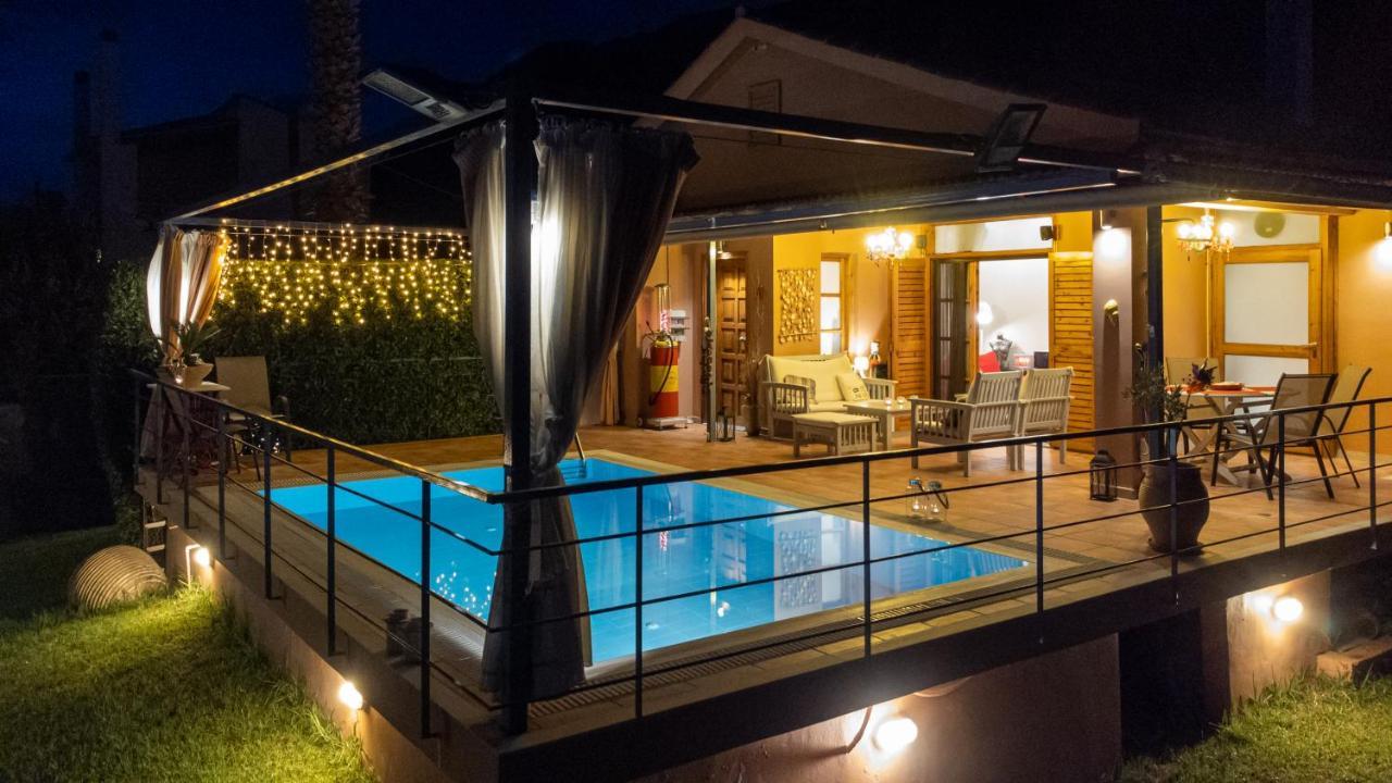 Cozy Small Smart Villa With Private Pool Mikri Mantineia Kalamata Dış mekan fotoğraf